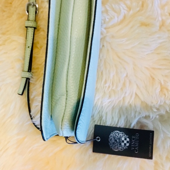 "Brand New" Vince Camuto crossbody bag - Picture 5 of 10